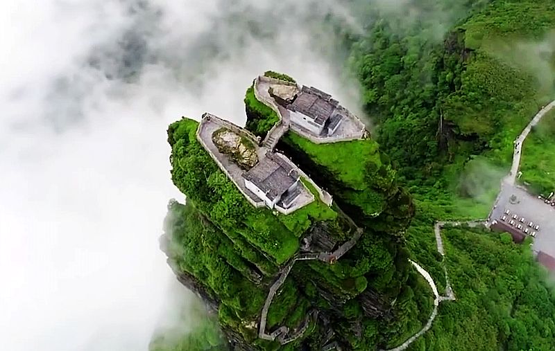中国十大人间仙境4、梵天净土，通往佛国的天空之城--梵净山