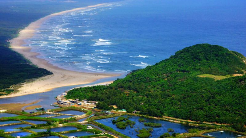 1、海南铜鼓岭景区