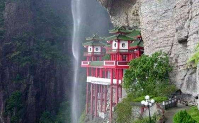  福建旅游景点推荐14、灵通山悬空寺