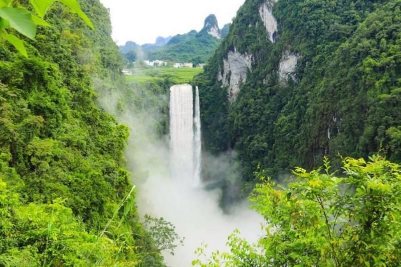 带你去看美丽的风景：广西稻田瀑布--靖西通灵大瀑布