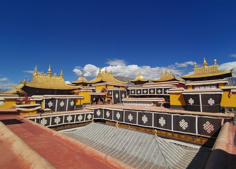 拉萨旅游必去的5个景点，3、大昭寺。
