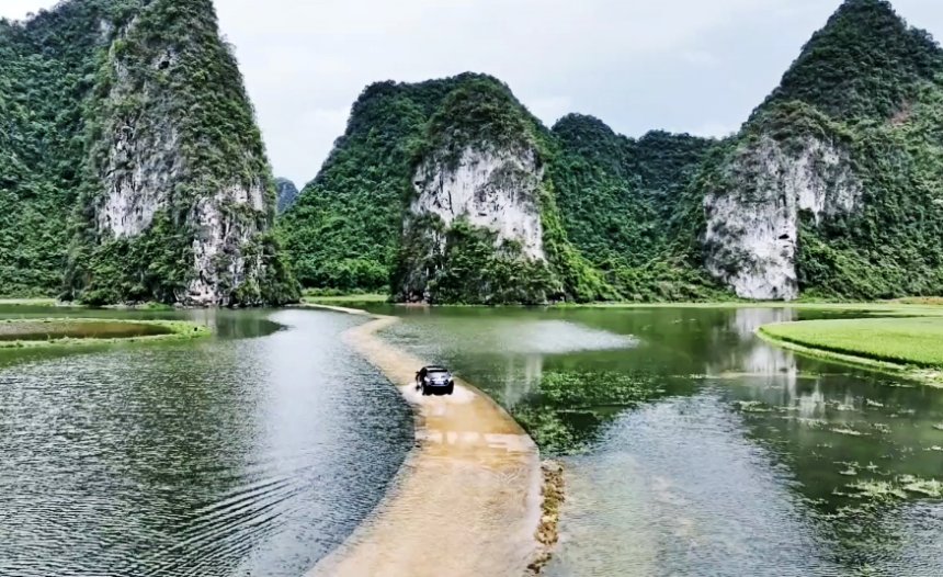 带你去看美丽的风景：宛如仙境般的崇左宏高水上公路