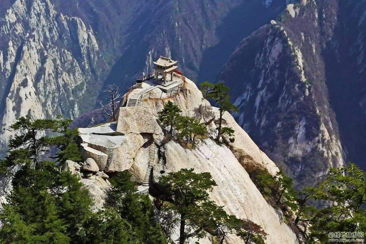华山旅游攻略（西岳华山吃/喝/住/玩等全方位攻略！）