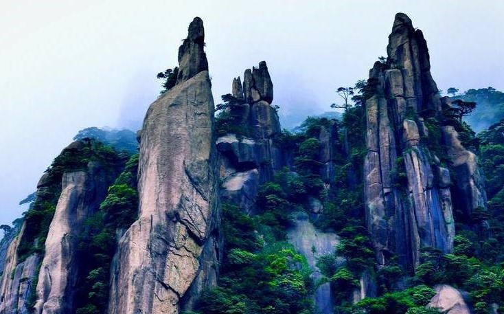 中国五大名山是哪五个？中国五大名山（在哪里/之首/哪个最高更值得去）