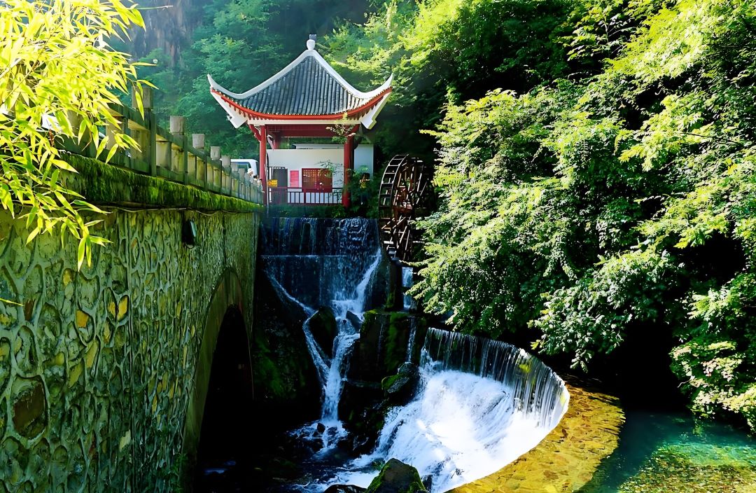 神农架林区有什么好玩的地方？神农架林区哪里最好玩？神农架林区好玩的地方推荐